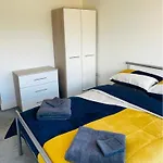 #0410 Lovely One Bedroom Apartment With Free Parking